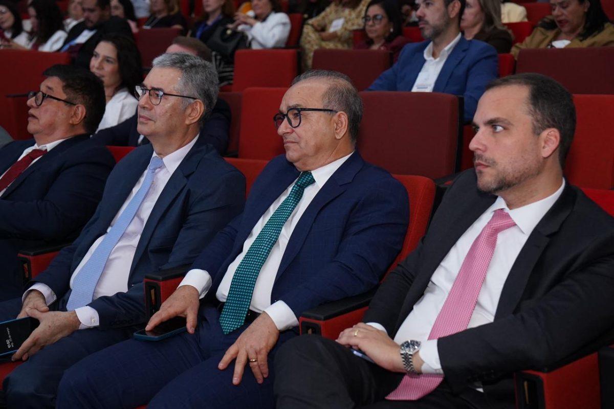 Presidente do TJPI destaca papel contemporâneo da judicatura na abertura de encontro