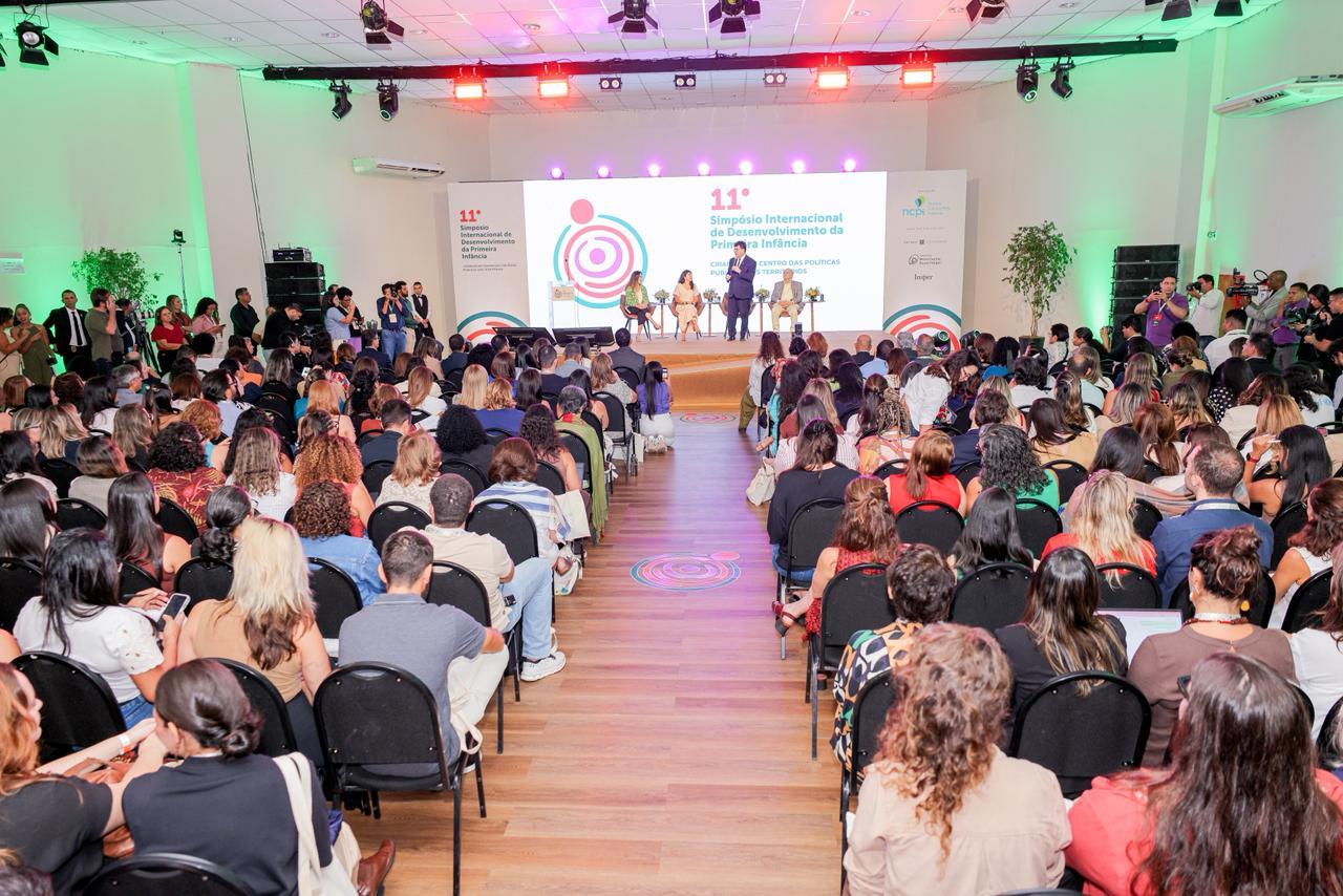 Rafael Fonteles reforça investimento na primeira infância em simpósio internacional