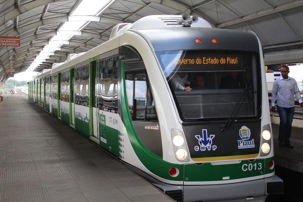 Deputados analisam novos empréstimos para ampliação do metrô de Teresina