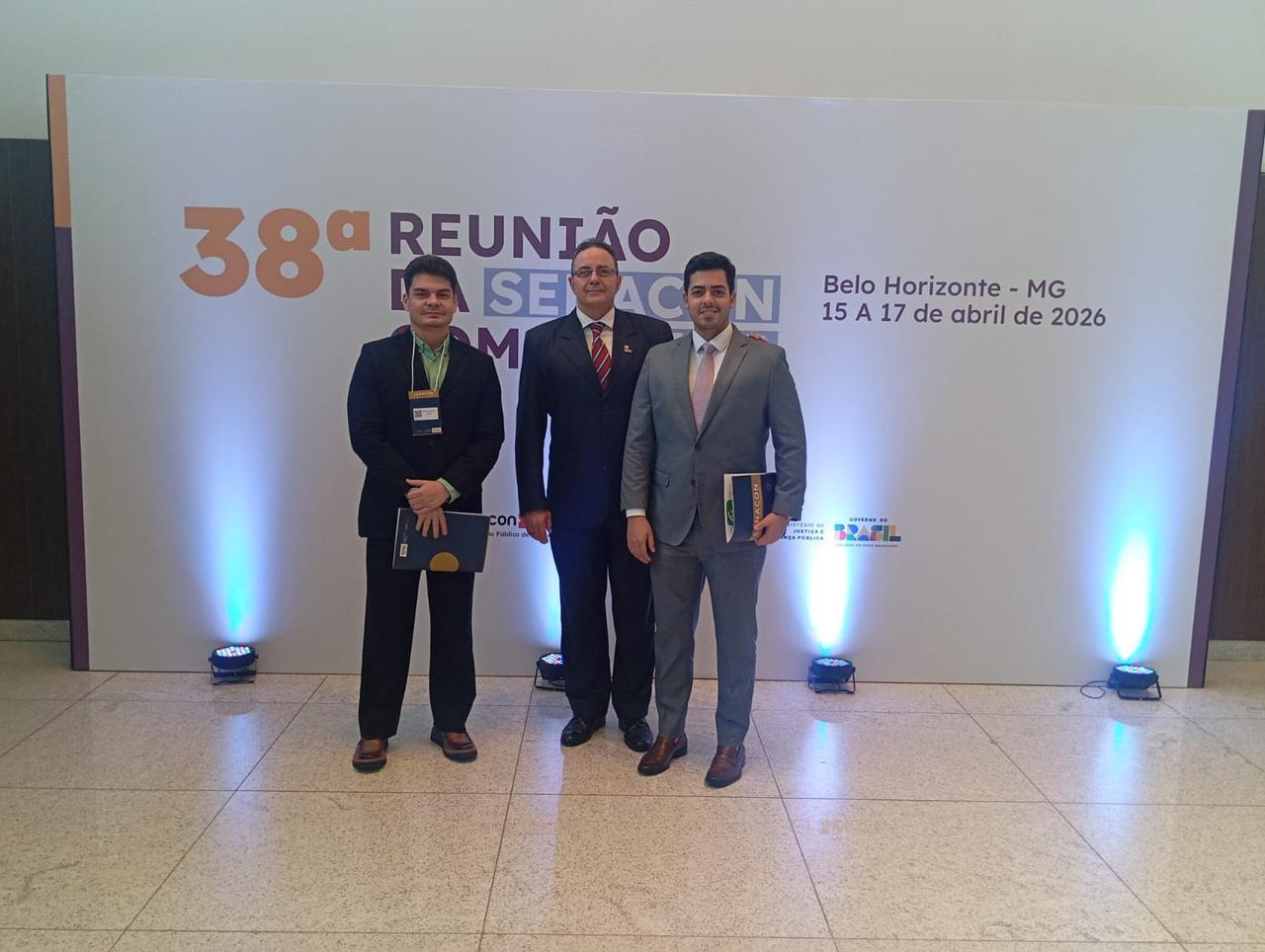 Cooperação e ações contra o superendividamento marcam debate nacional