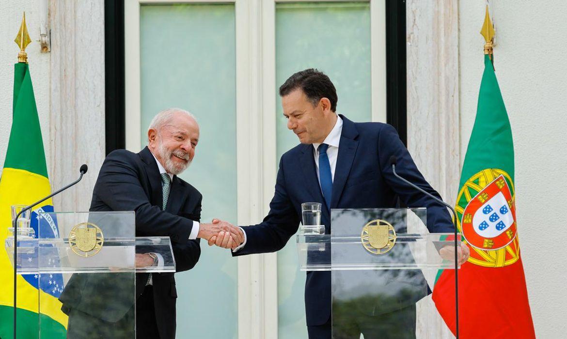 Em Lisboa, Lula defende que empresas brasileiras atuem em Portugal
