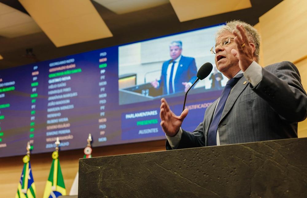 Gustavo Neiva detona gestão por resultados ruins na geração de empregos