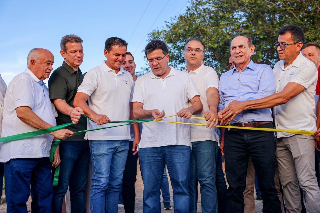 Rafael entrega R$ 6,1 milhões em novas obras em Jatobá do Piauí