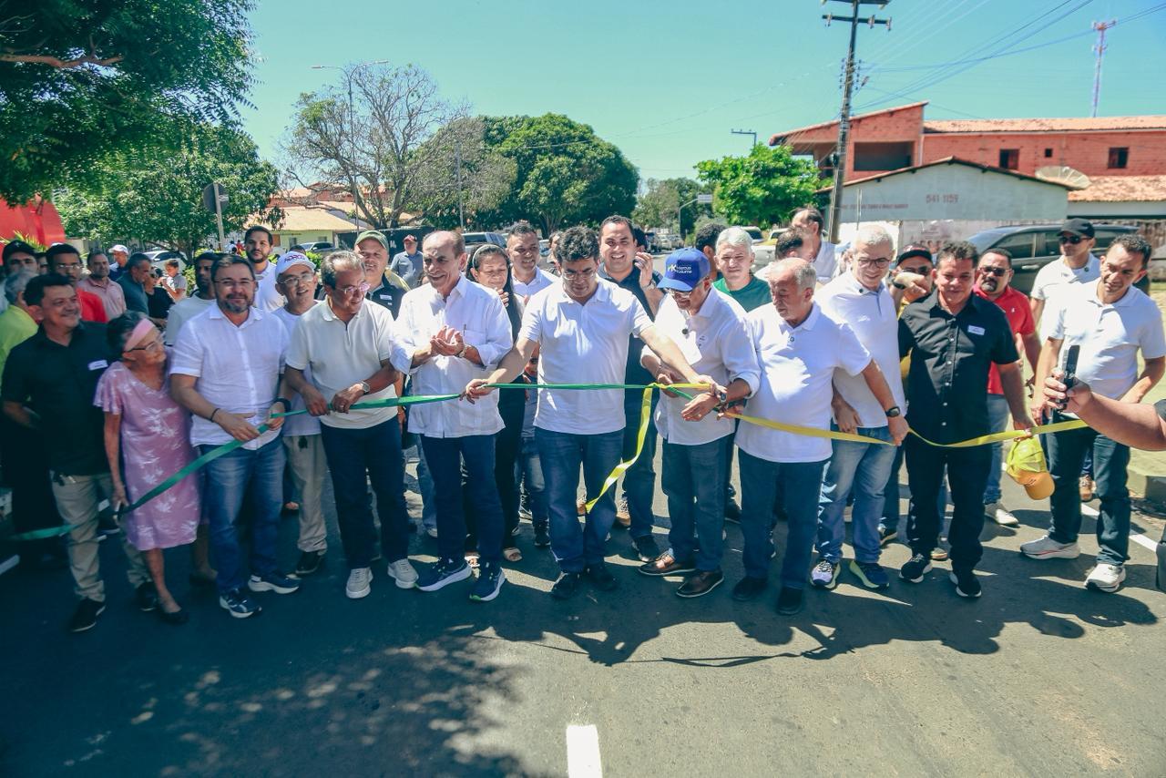 Rafael Fonteles inaugura pavimentação e autoriza novas obras em Marcos Parente