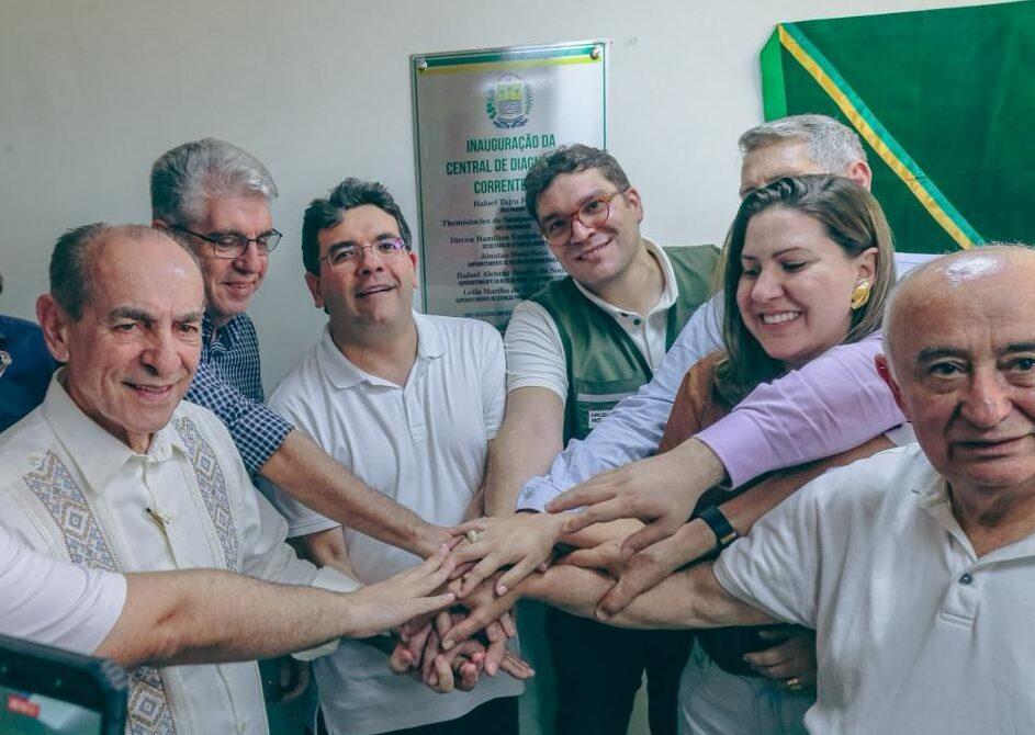 Rafael Fonteles inaugura UTI e Central de Diagnóstico em Corrente