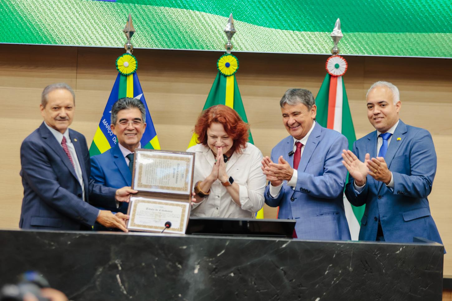 Vice-Presidente de Habitação da Caixa, Inês Magalhães, é cidadã piauiense