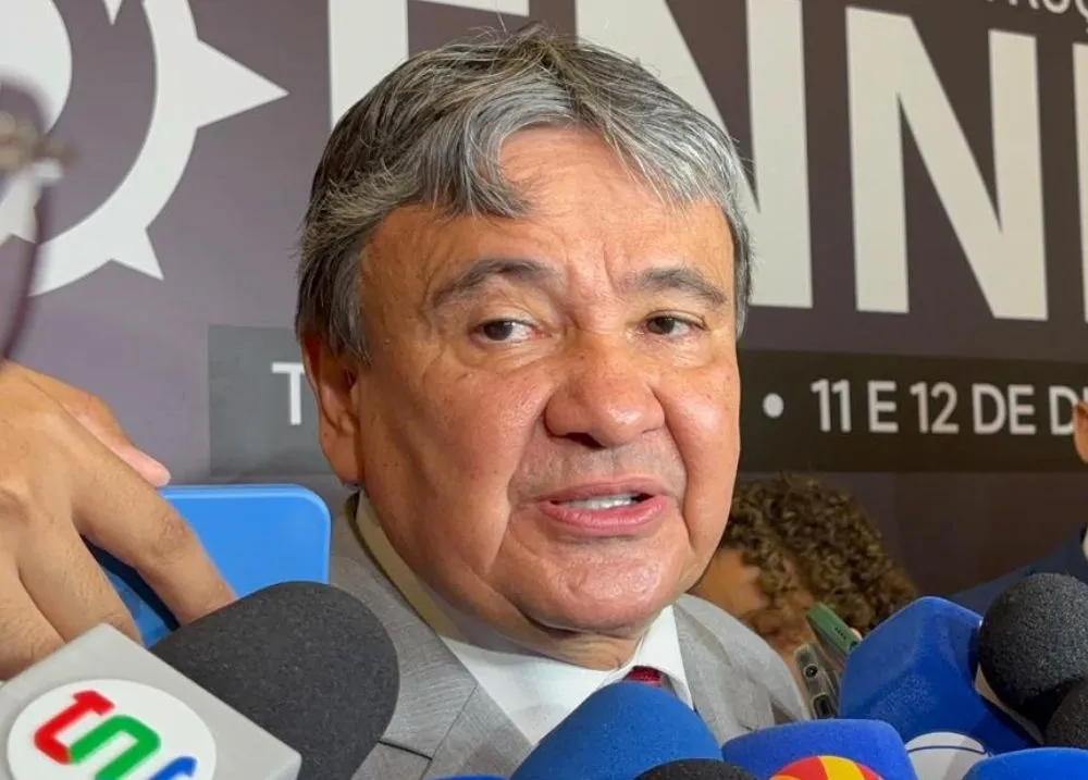 Ministro Wellington Dias desmente Flávio Bolsonaro em redes sociais