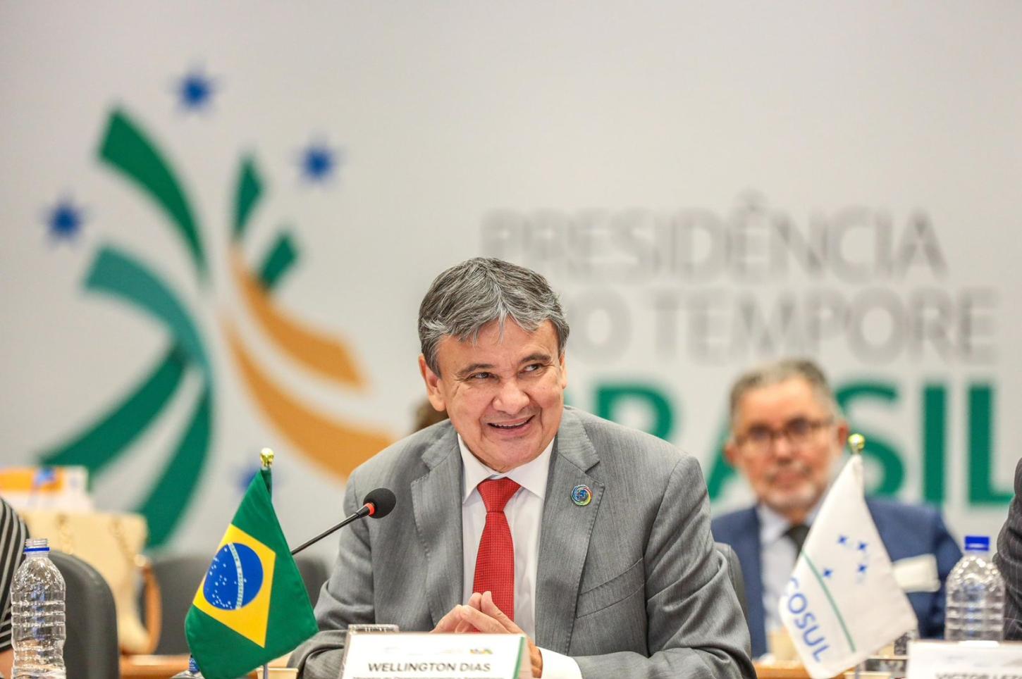 Wellington se licencia do MDS para ajudar Jorge Messias a chegar ao Supremo