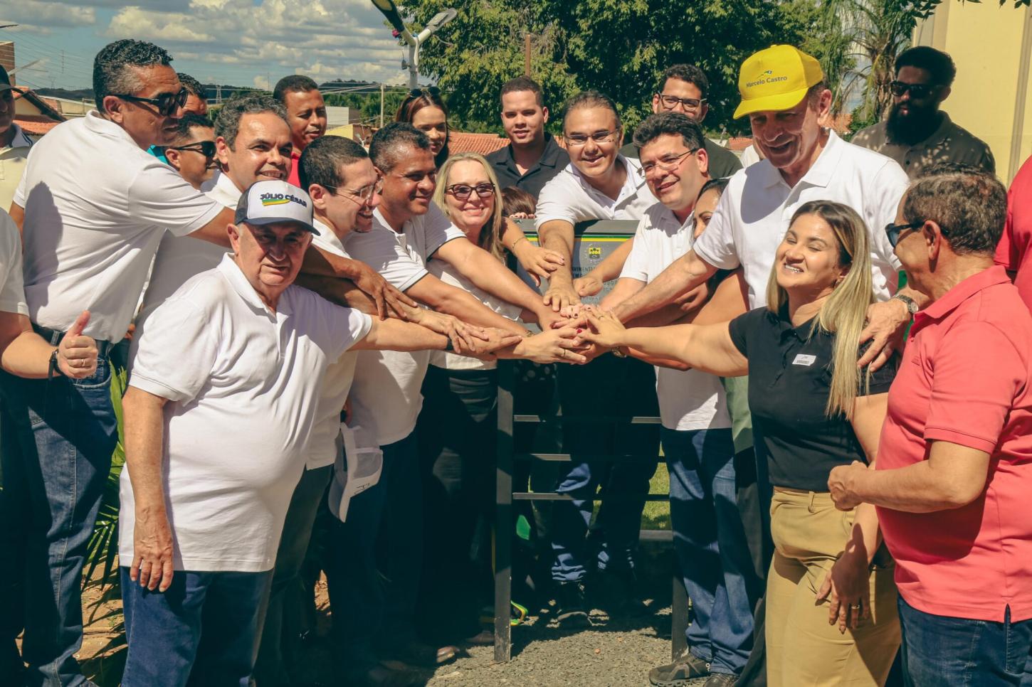 Governo do Piauí pavimenta mais de 10 ruas de Brejo do Piauí