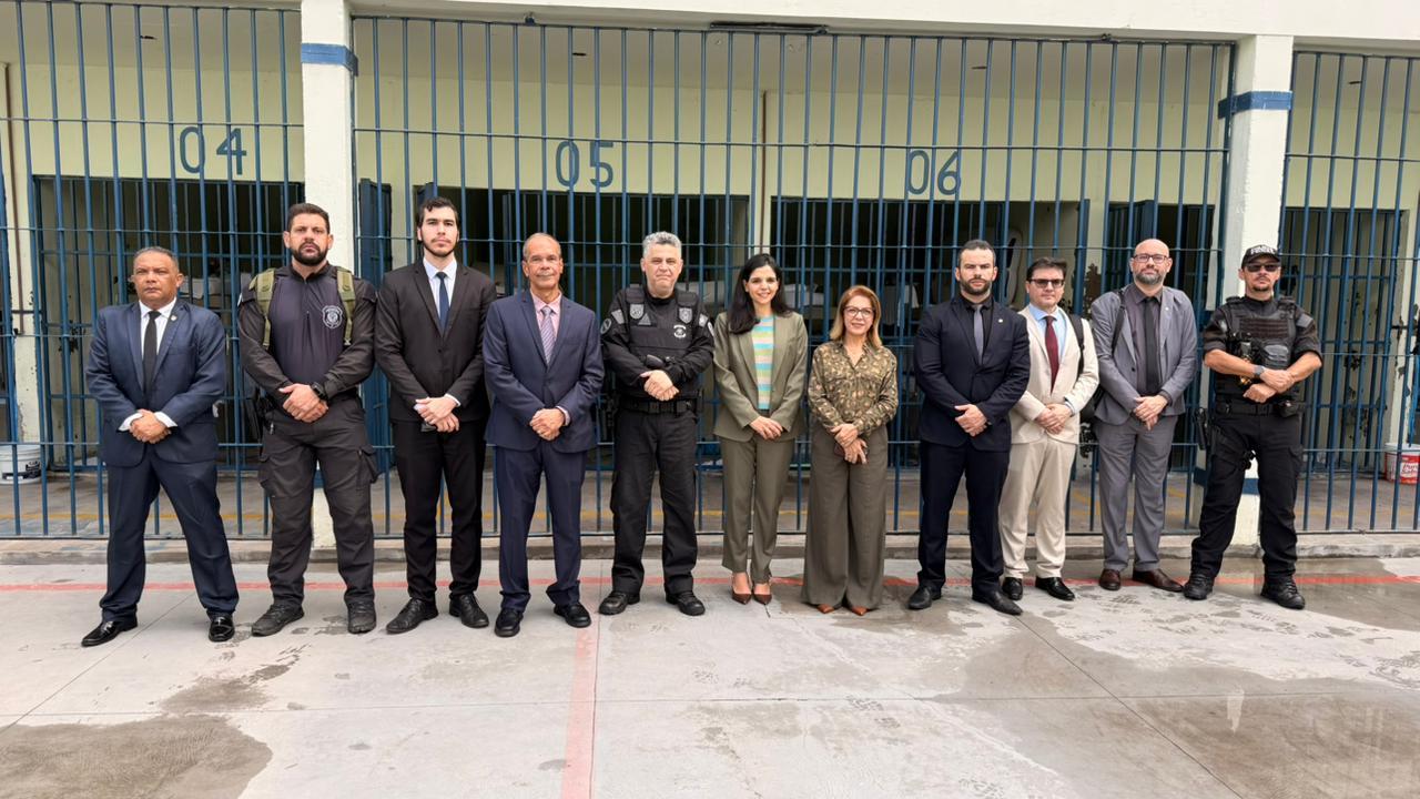 Magistrados(as) em formação do TJPI realizam visita técnica a penitenciária em Teresina