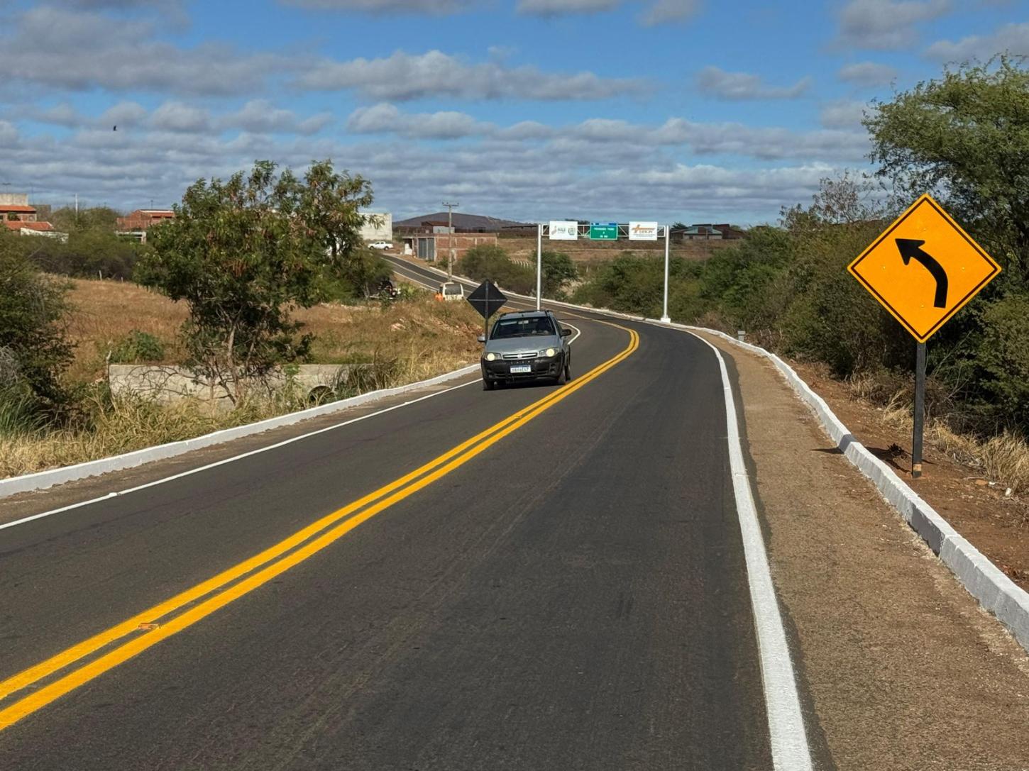 Piauí amplia malha rodoviária com entrega de 1.200 km de pavimentação