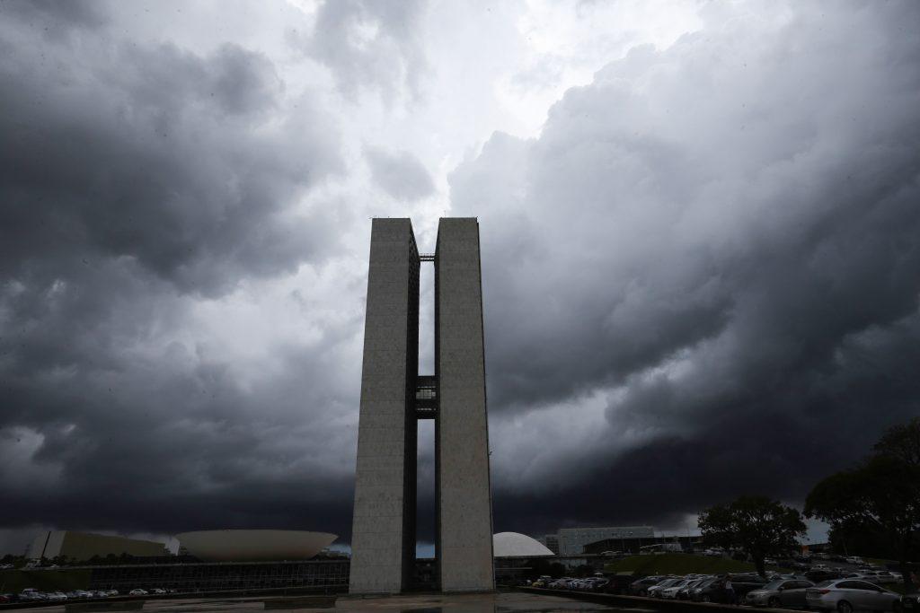 Polícia Federal deflagra 5ª fase da Operação Compliance Zero e mira senador
