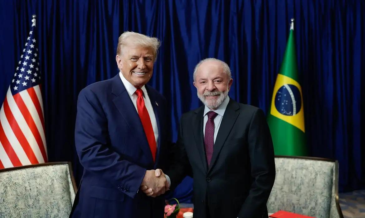 Presidente Lula chega à Casa Branca para encontro com Donald Trump