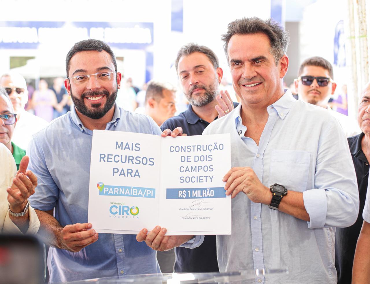Ciro Nogueira inaugura centro de saúde e anuncia novos benefícios em Parnaíba