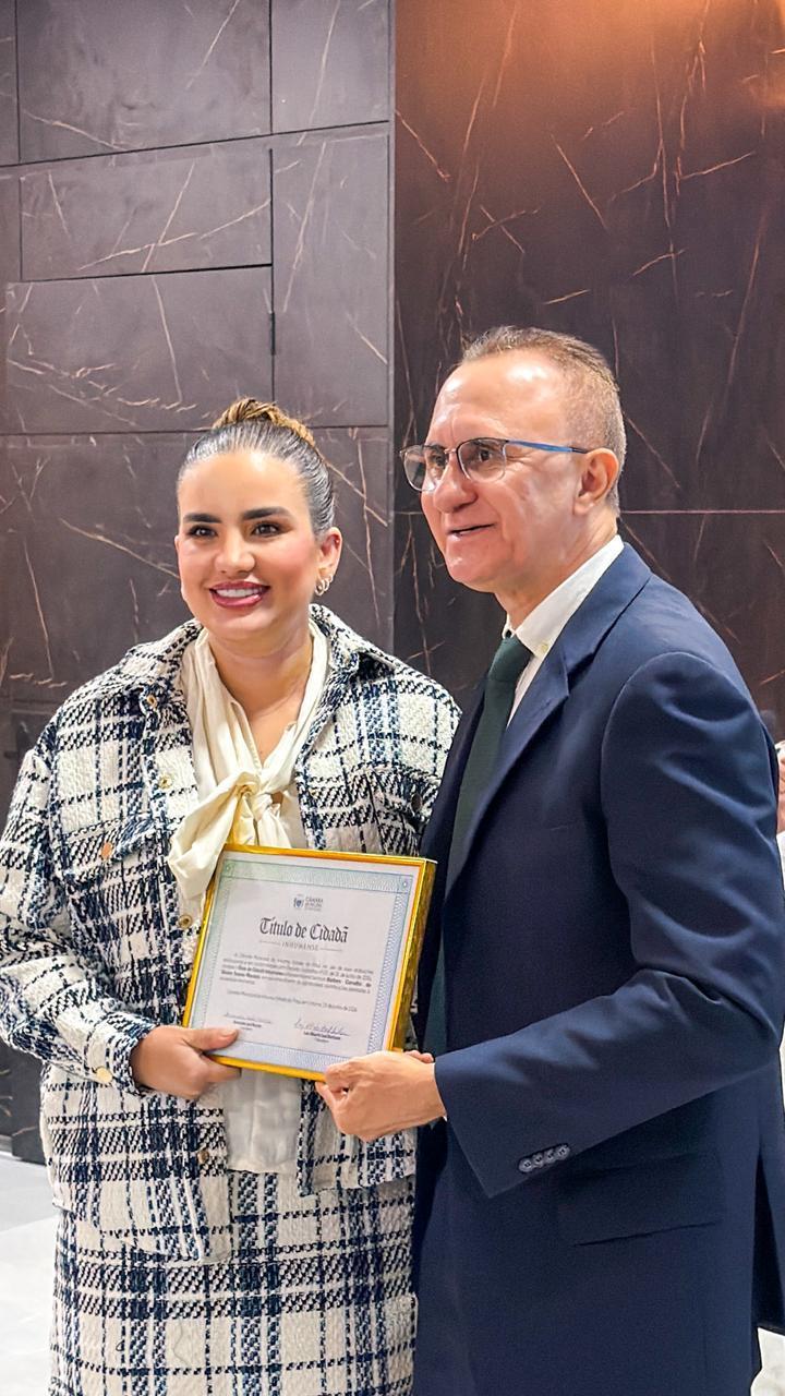 Deputada Bárbara do Firmino recebe o título de cidadã inhumense