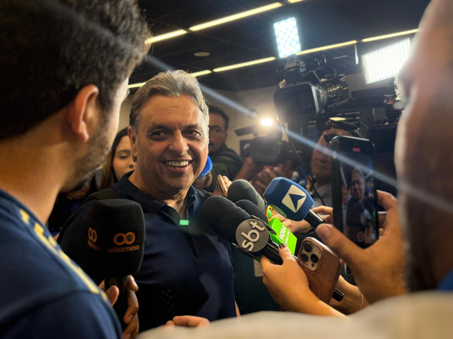 Júlio Arcoverde retorna ao Piauí após alta médica em São Paulo