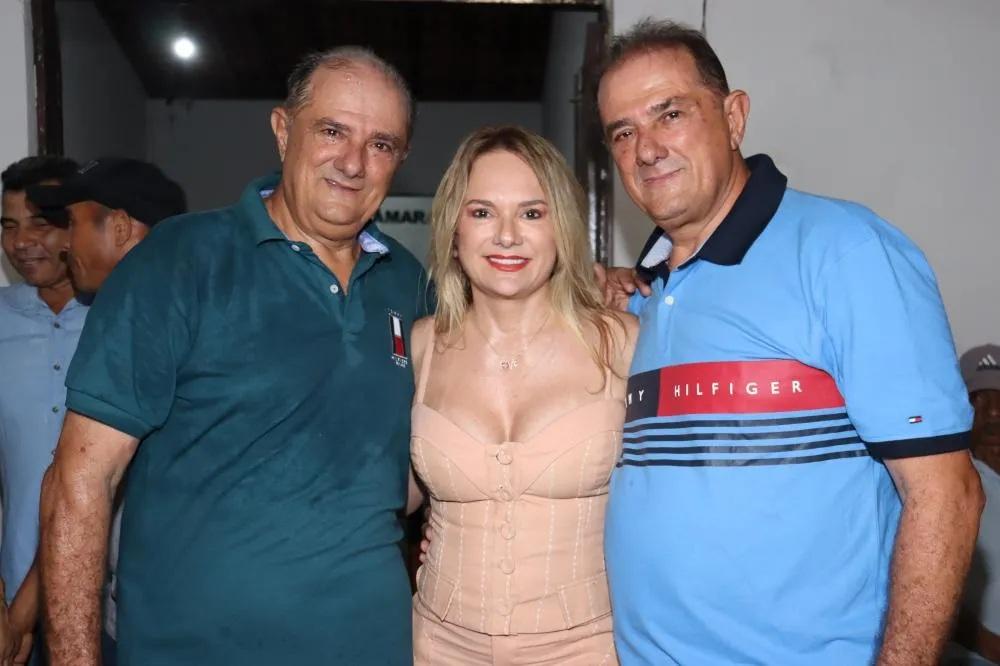 Família da deputada Ana Paula dividida em relação ao apoio a candidatos a governador