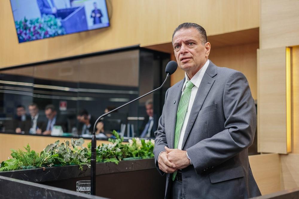 Gessivaldo Isaías defende parceria entre grandes e pequenos produtores rurais
