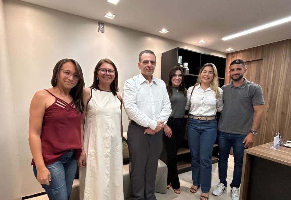 Gessivaldo Isaías propõe a criação da Associação das Mães de Pessoas Surdas