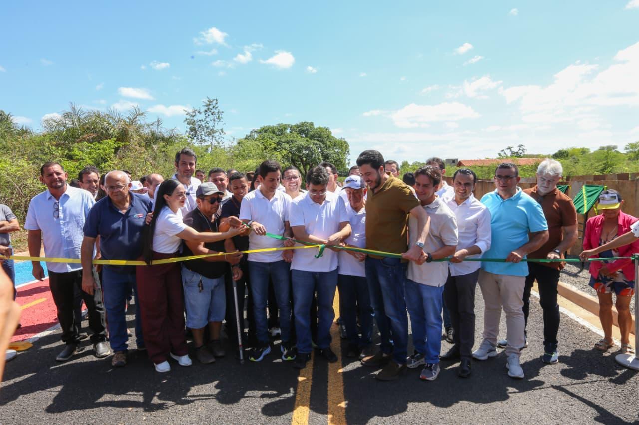 Governo do Piauí já entregou mais de 30 obras na cidade de Castelo do Piauí