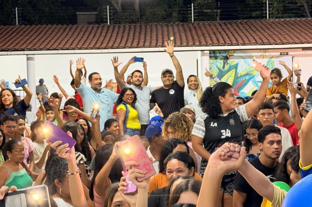 Lideranças de Parnaíba anunciam apoio para pré-candidatura de Breno Macedo