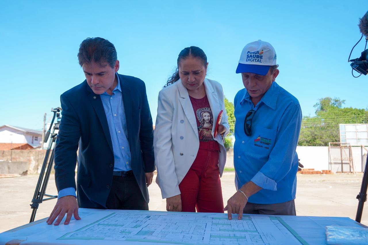  Severo Eulálio participa de anúncio de nova policlínica para Teresina