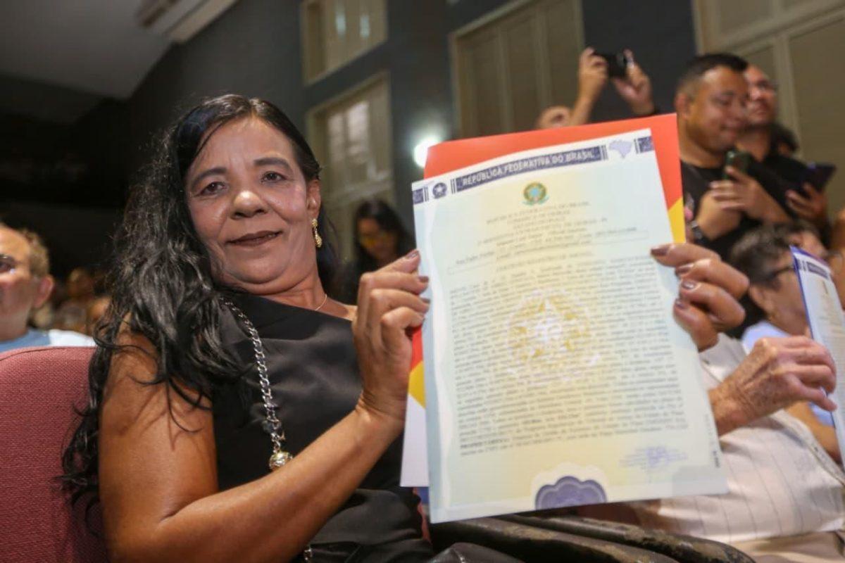TJPI entrega registros de imóveis durante a Semana Solo Seguro do CNJ