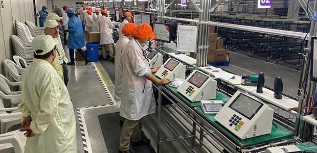 Apenas quatro empresas produziram urnas eletrônicas em 30 anos