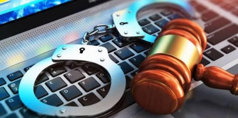 Comissão aprova regras para reforçar investigações de crimes cometidos pela internet