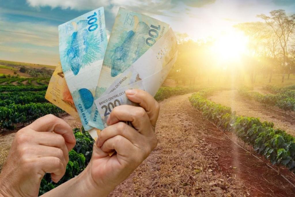 Motta anuncia acordo de R$ 100 bilhões para renegociar dívidas dos produtores rurais