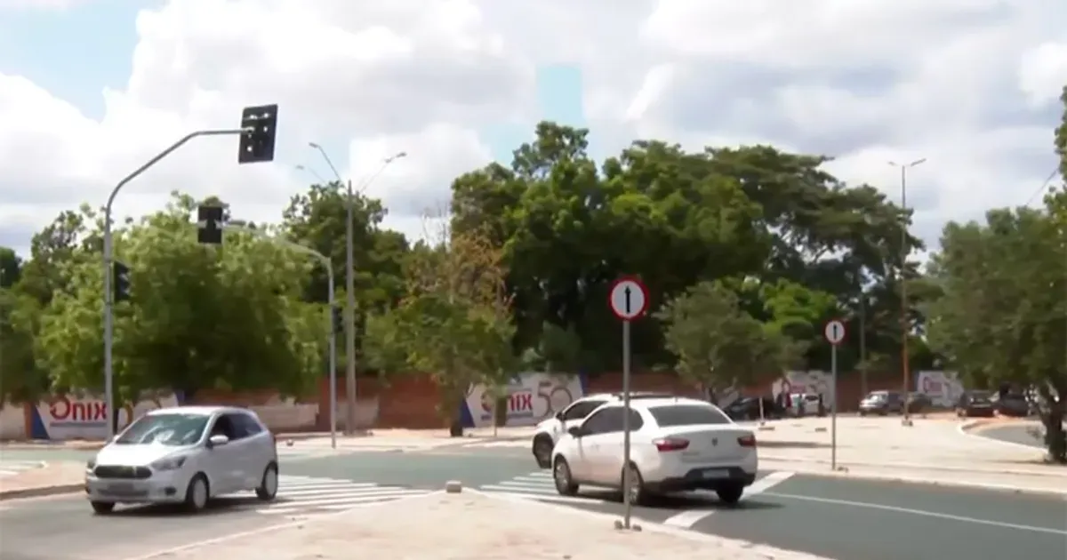 Novos semáforos entram em operação na Avenida Maranhão em Teresina