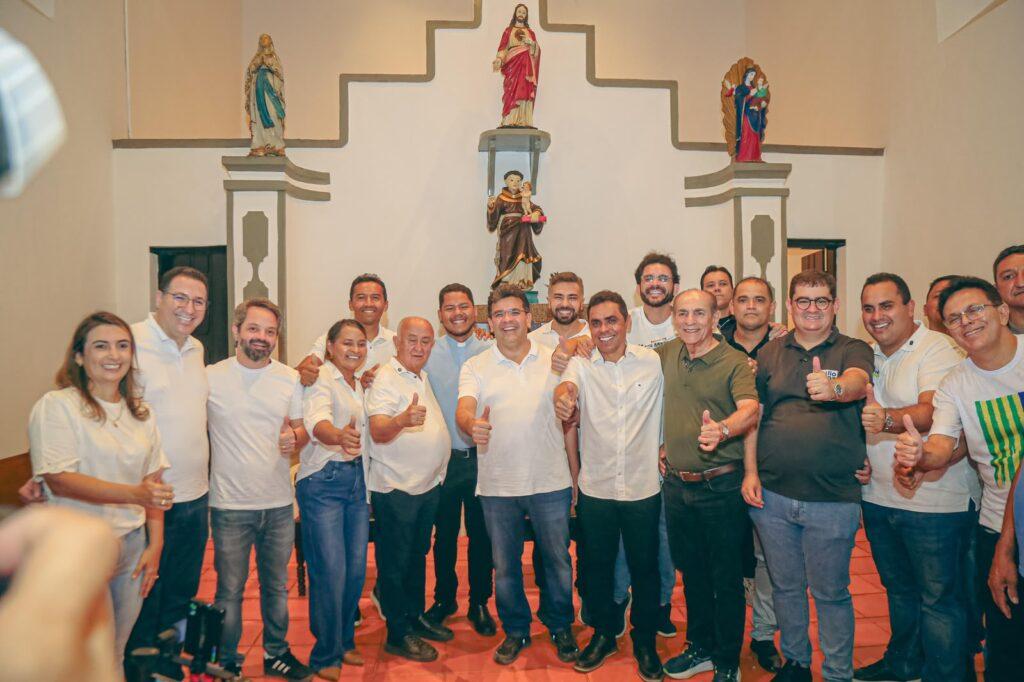 Rafael Fonteles visita obras nos municípios de Canavieira e Jerumenha