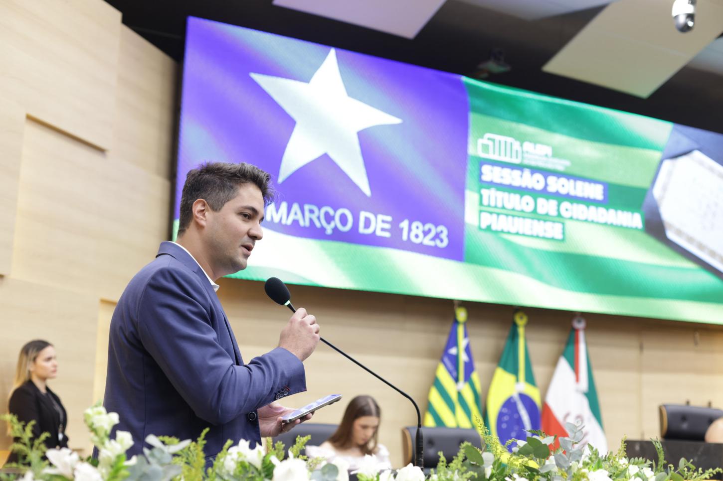 Alepi concede cidadania piauiense ao empresário Fabiano Funari Filho