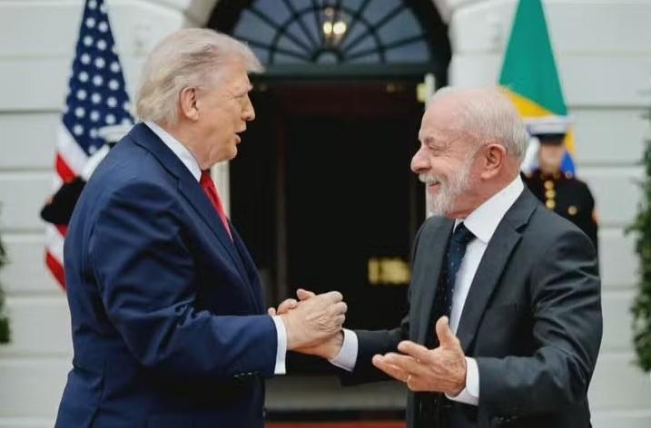 Brasil e EUA definem reunião na segunda-feira (31) para discutir tarifaço