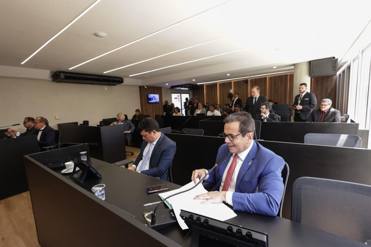 Henrique Pires destaca trabalho da CCJ com aprovação de nove matérias nesta segunda-feira (24)
