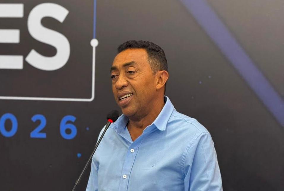Joel critica saúde do governo e propõe soluções para quem “ainda está no corredor de hospital”