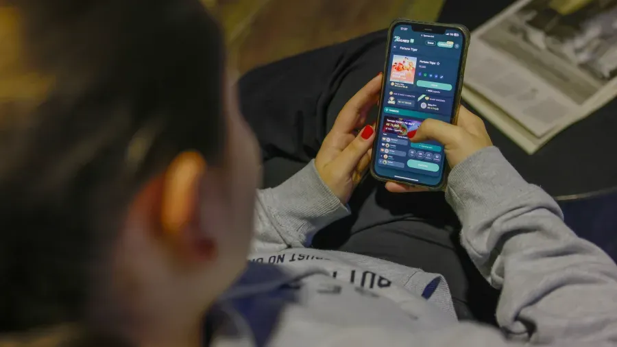 Quatro em cada dez mulheres apostam ou já apostaram online no Brasil