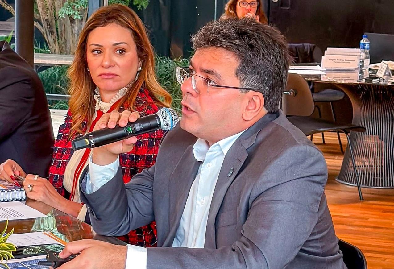 Rafael Fonteles apresenta modelo de gestão no lançamento do Pacto Brasil de Futuro em São Paulo