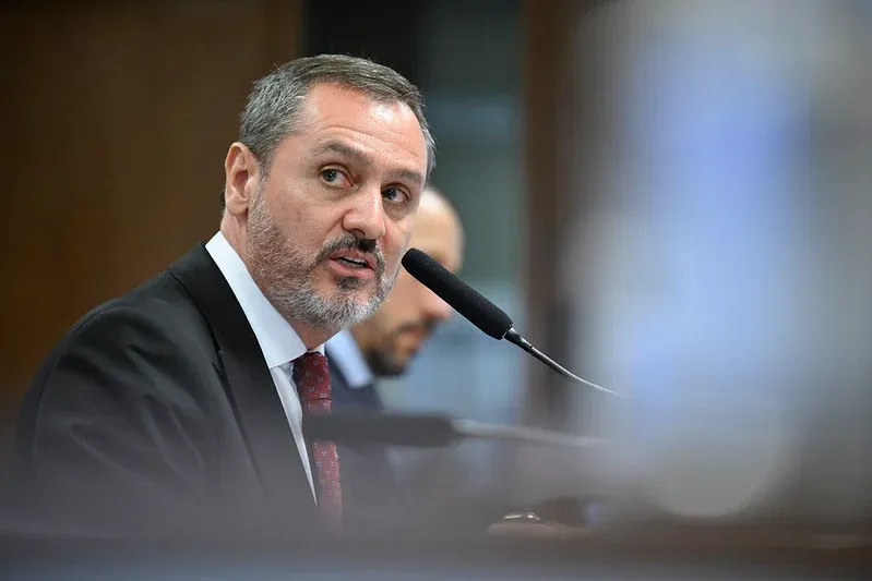 Reação a Mendonça: 27 superintendentes da Polícia Federal divulgam desagravo