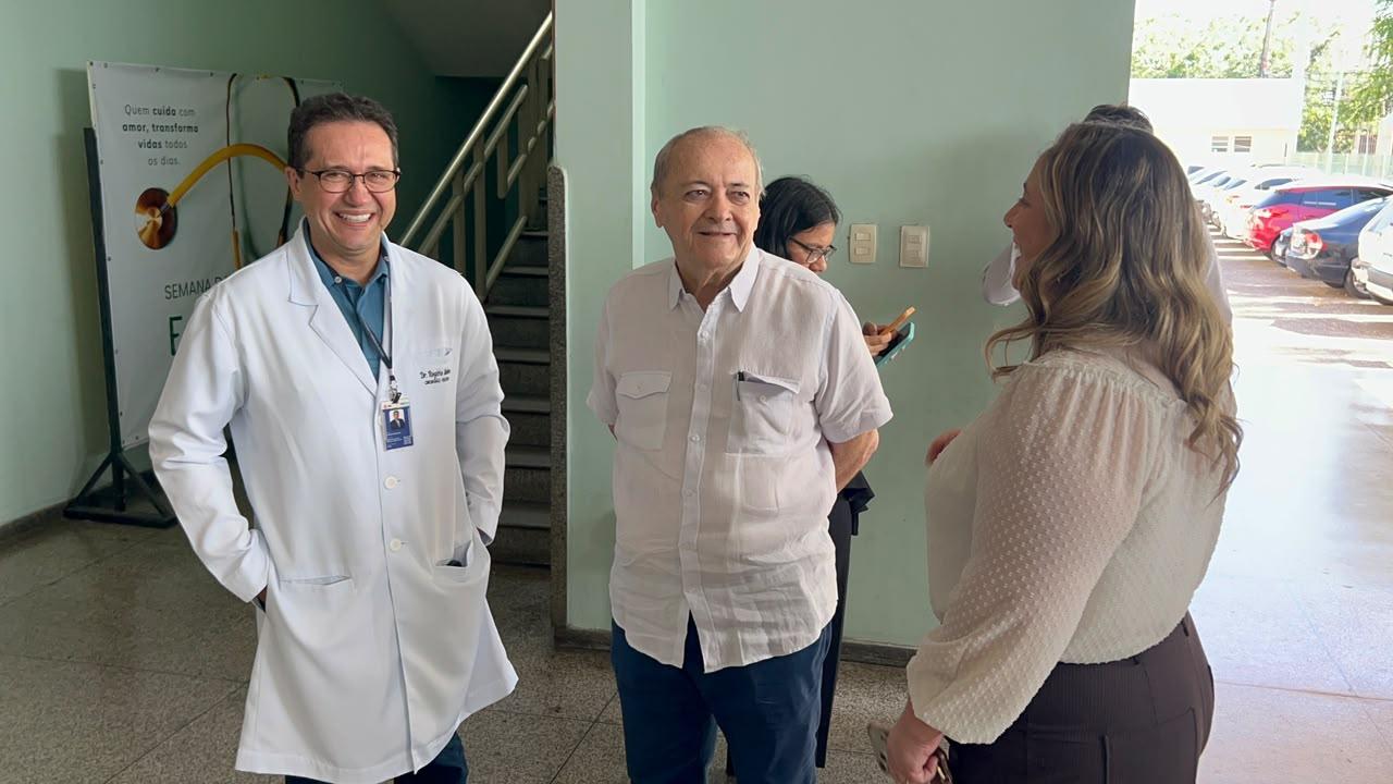 Silvio Mendes destaca atendimento ágil e humanizado no HUT após investimentos