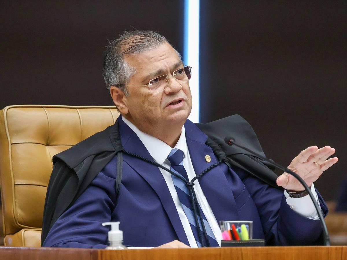 STF pode reavaliar dispensa do diploma para execício do Jornalismo após ameaça a Dino