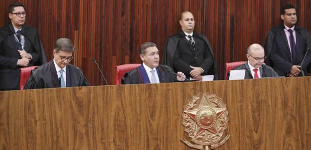 Urna eletrônica é patrimônio da democracia, diz Kassio Nunes Marques