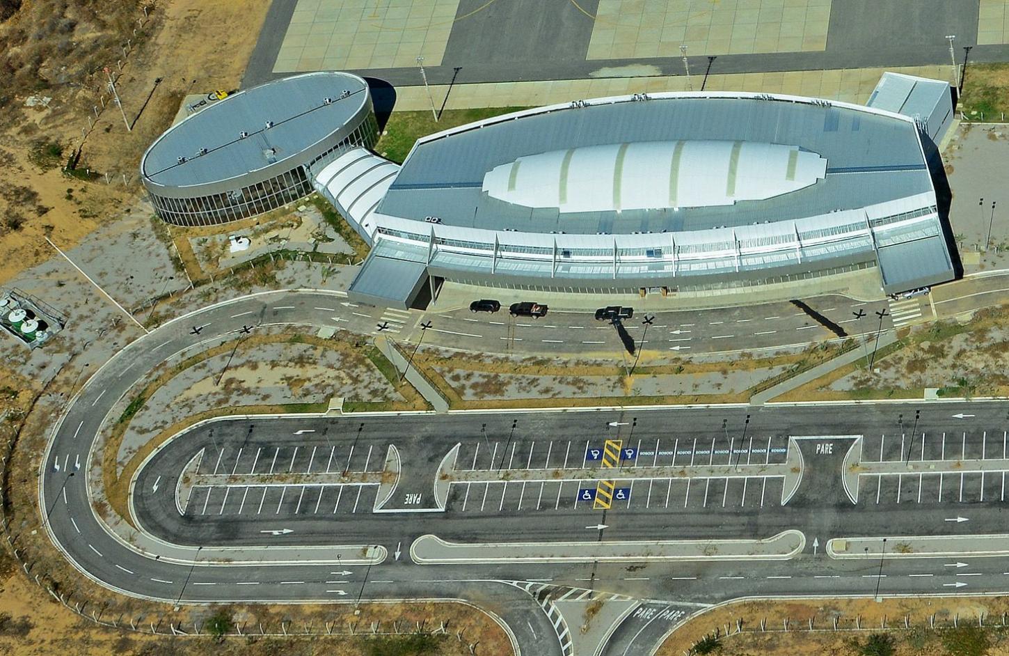 Aeroporto Serra da Capivara, em São Raimundo Nonato, vira ponte aérea dos políticos