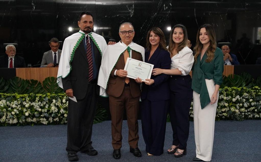 Desembargador Aderson Nogueira toma posse na Academia de Letras da Magistratura Piauiense