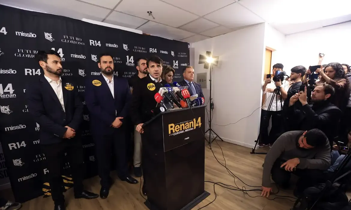 Dias Toffoli libera campanha de Renan Santos pela internet