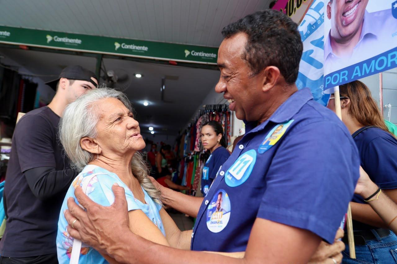 Joel faz caminhada pela zona Sul de Teresina e aposta no contato com o eleitor
