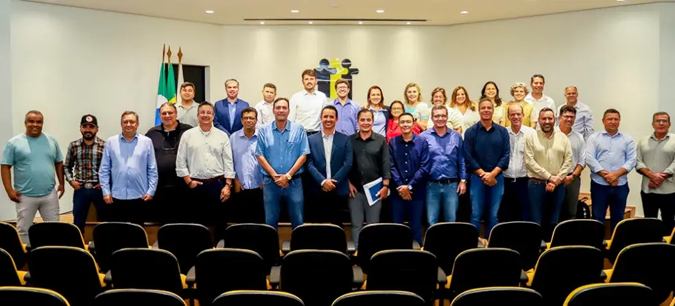 A Frente Nacional de Prefeitas e Prefeitos (FNP) cobrou dos candidatos à Presidência da República