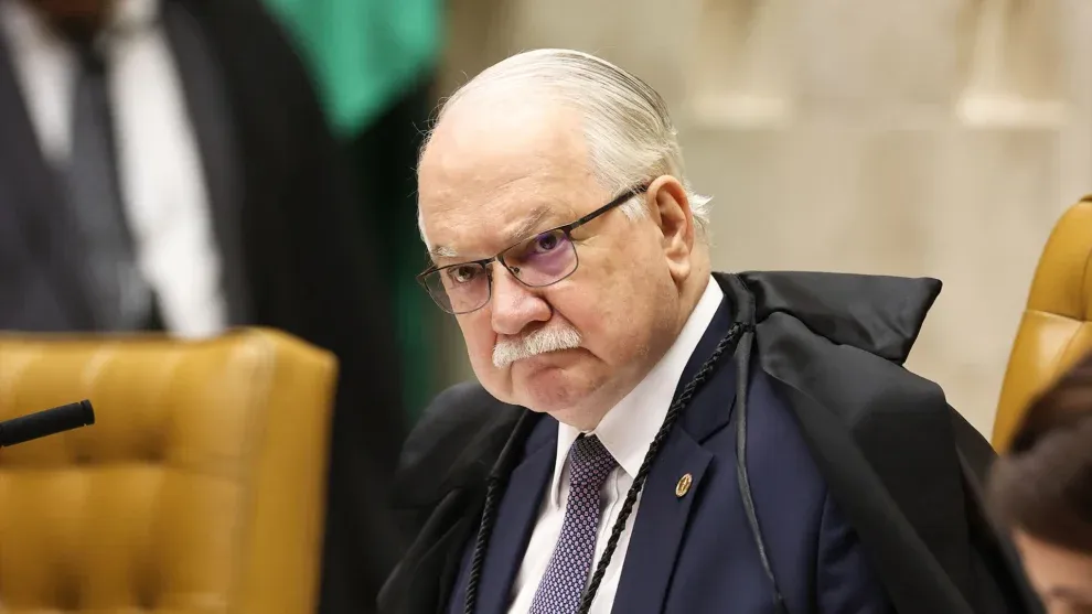 Presidente do Supremo dá prazo para que ministros, PGR e PF se manifestem sobre conduta em investigações 