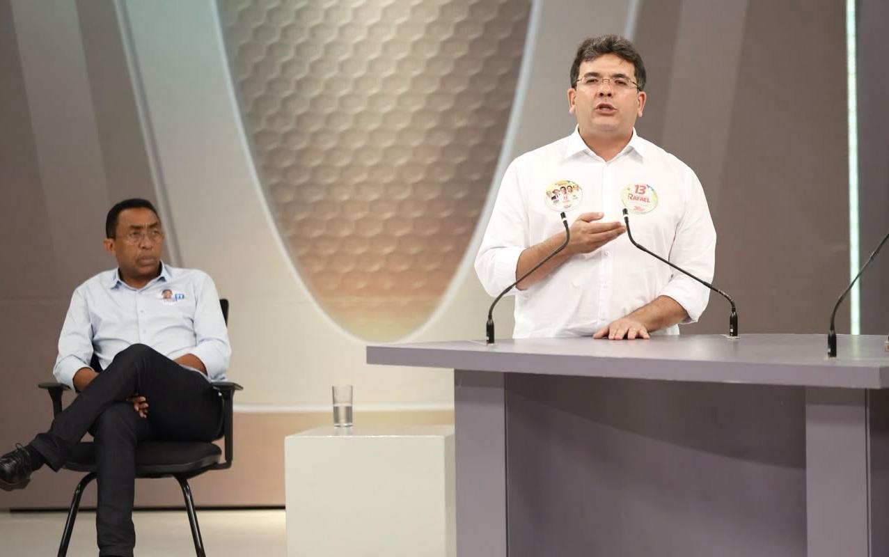 Rafael sobe o tom: “estou há 12 anos na vida pública e não respondo a nenhum processo”
