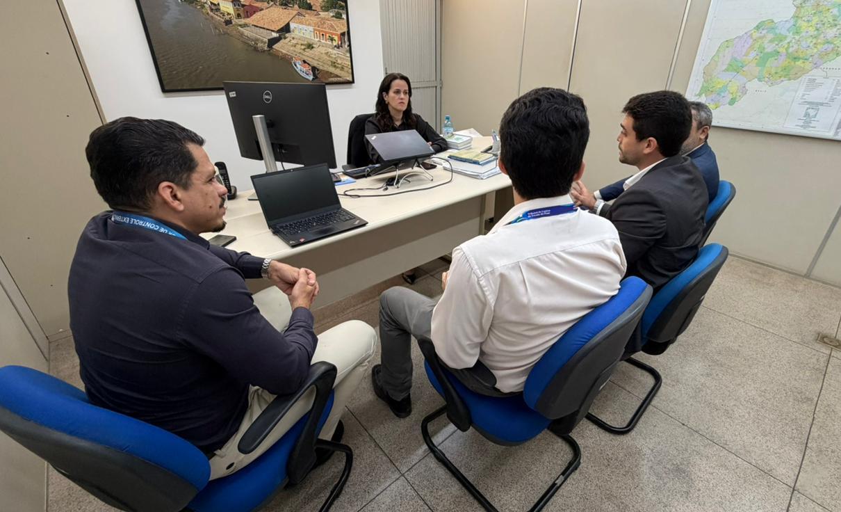 TCE-PI e Banco do Brasil discutem isenção de tarifas bancárias em contas de parcerias